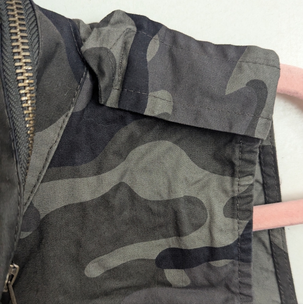 Love Tree Camo Vest Size Large NWT - Picture 6 of 14